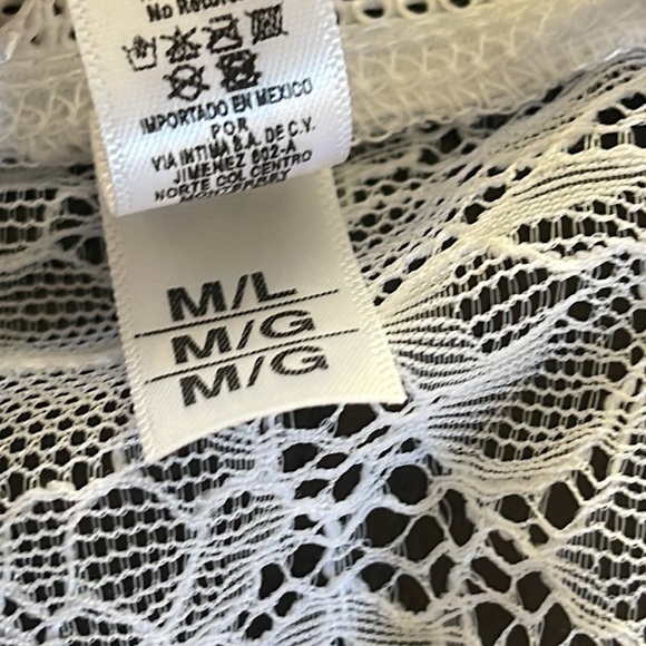 Mapale 8356 Sheer And Lace Bridal Teddy White Leg Garter Body Suit Size M/L NWOT - Picture 11 of 17